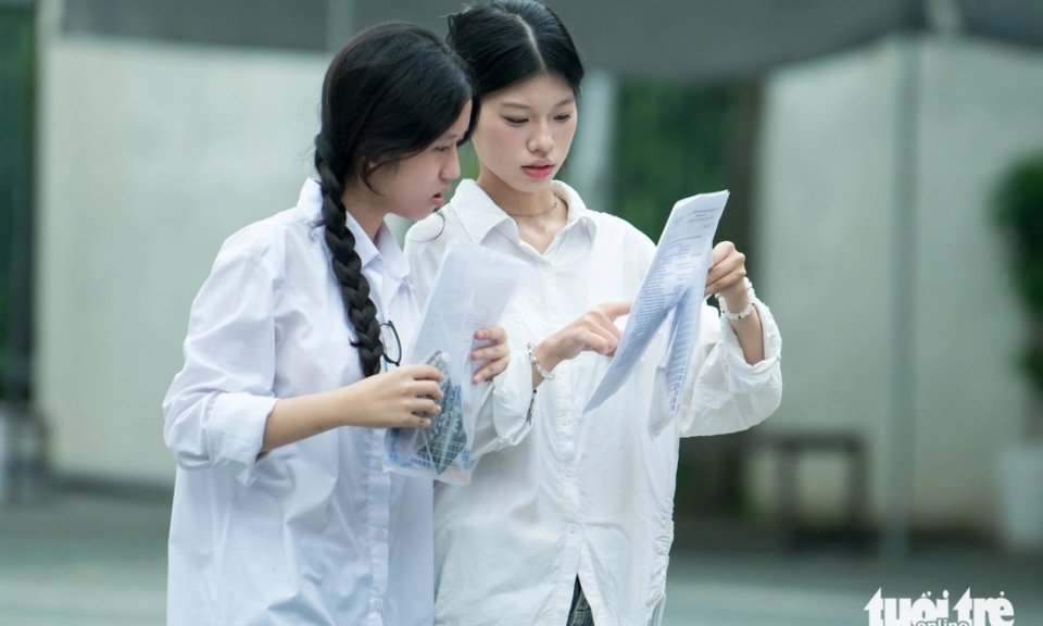 Đáp án thi tốt nghiệp THPT 2025