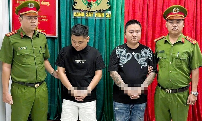 Bắt chủ tiệm net và 1 nghi phạm hành hung 2 thiếu niên ở phường Tân Thới Hiệp, TP.HCM