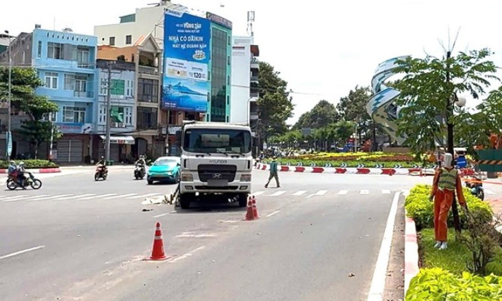 Điều tra vụ tai nạn giữa xe máy và xe tải làm một người tử vong