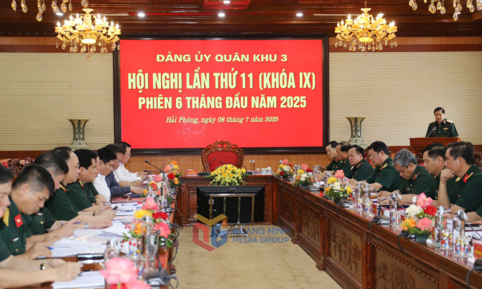 Hội nghị lần thứ 11 (khóa IX) Đảng ủy Quân khu 3