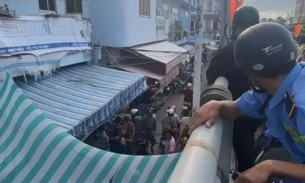 Em đâm chết anh trai chỉ vì cây quạt điện