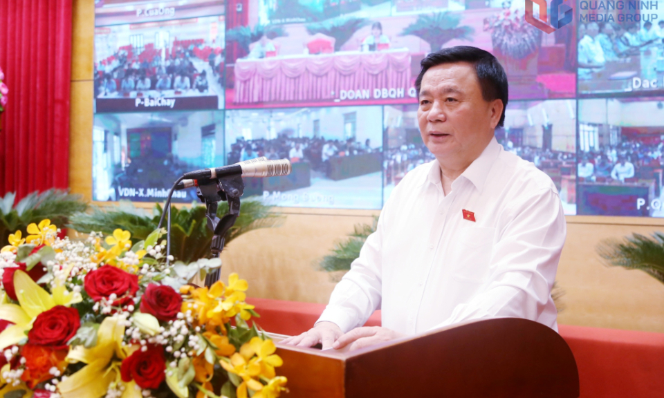 Ủy viên Bộ Chính trị, ĐBQH tỉnh Quảng Ninh Nguyễn Xuân Thắng tiếp xúc cử tri