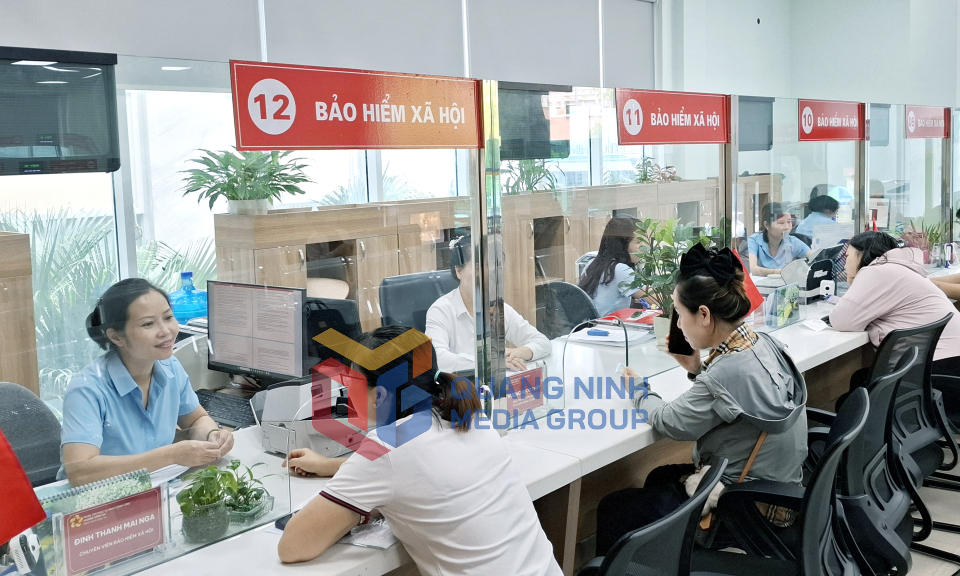 Trung tâm Hành chính công phường Hồng Gai
