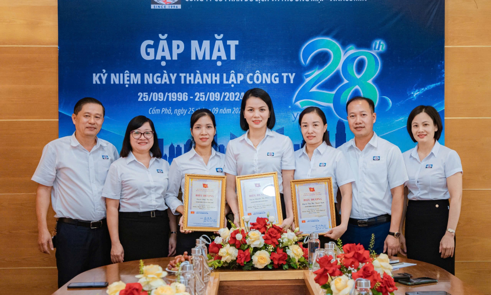 Tiếp tục xây dựng hình ảnh “Người Thợ mỏ - Người Chiến sỹ” gắn với việc Học và làm theo Bác tại Đảng bộ Chi nhánh Vân Long
