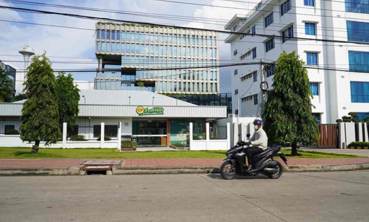 Kiểm tra đột xuất 3 cửa hàng kinh doanh Fresh shop của Công ty C.P ở Đồng Nai