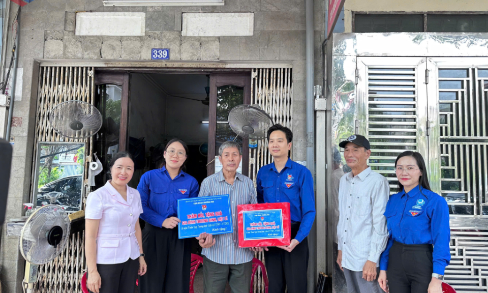 Lễ ra quân chiến dịch “Hoa phượng đỏ” cấp tỉnh năm 2025