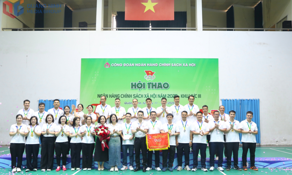 Bế mạc Hội thao Ngân hàng Chính sách xã hội – Khu vực III