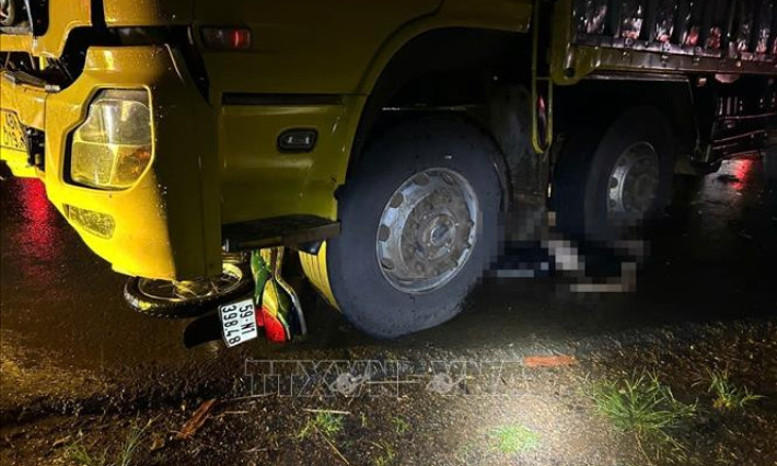 Đồng Nai: Xe tải tông xe máy, một người tử vong tại chỗ