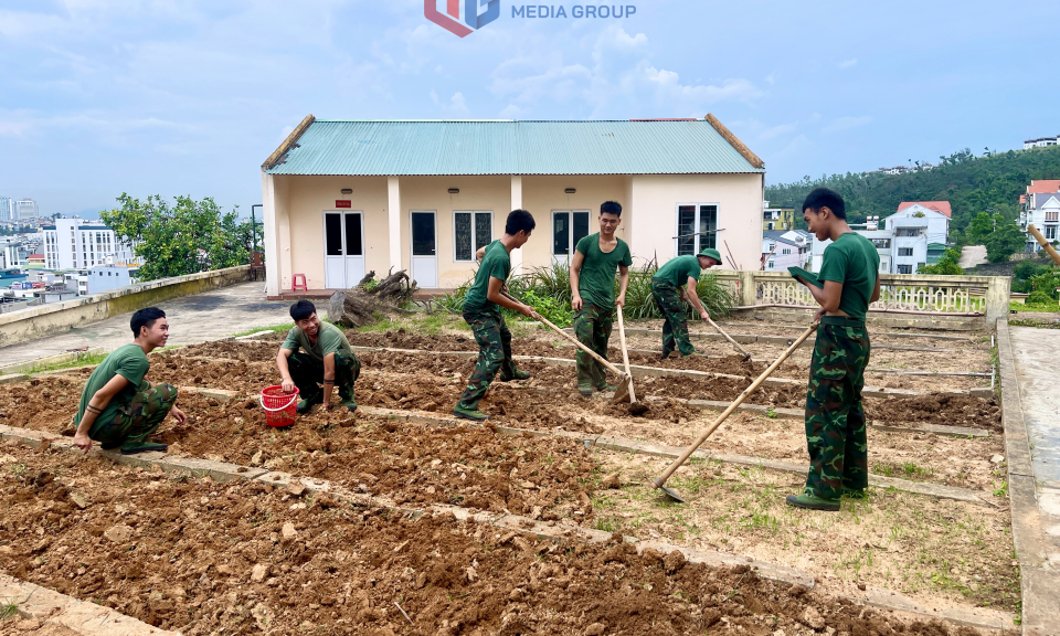 Ban Chỉ huy PTKV 4 - Hạ Long nhanh chóng ổn định sau sáp nhập