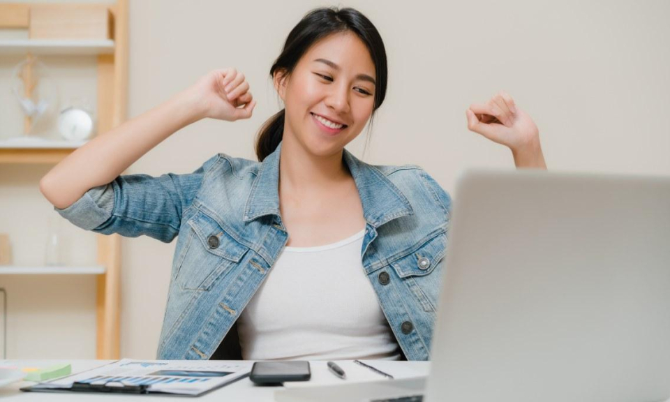 Sức khỏe ngày càng 'xuống cấp' từ 4 thói quen tưởng vô hại