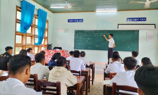 Phải bổ nhiệm lại vào đúng hạng chức danh nghề nghiệp