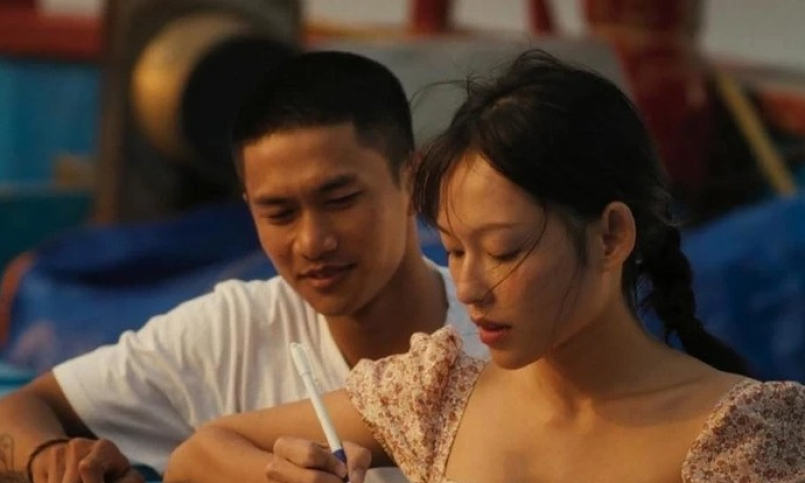 Một phim Việt hot bất ngờ, doanh thu một ngày gấp 3 lần Superman