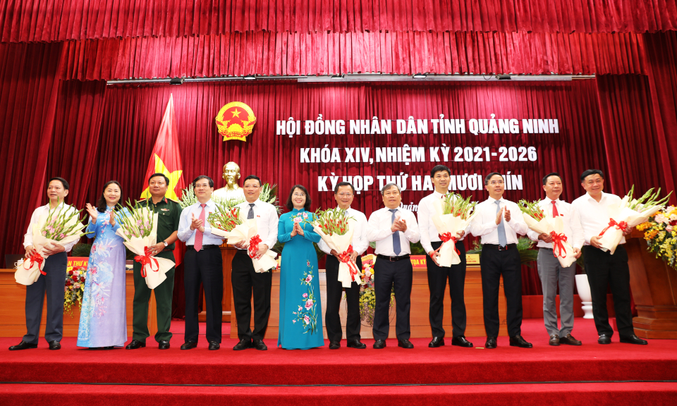 HĐND tỉnh bầu Phó Chủ tịch HĐND tỉnh và các Phó Chủ tịch UBND tỉnh