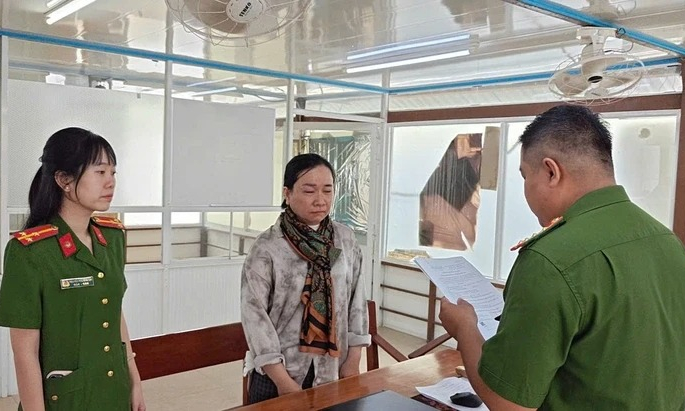 Bắt cựu cán bộ ngân hàng lừa đảo gần 4,3 tỉ đồng cho vay đáo hạn