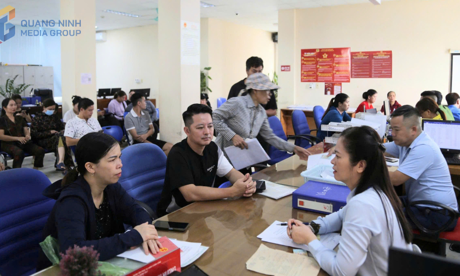  Nâng cao chất lượng phục vụ nhân dân