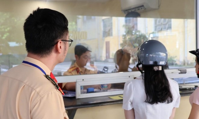 Cục Cảnh sát giao thông yêu cầu hoàn tất sát hạch, cấp đổi giấy phép lái xe trước 30/7