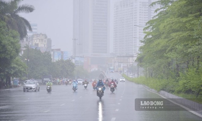 Bão Wipha sắp vào Biển Đông, dự báo thời tiết các điểm du lịch cuối tuần