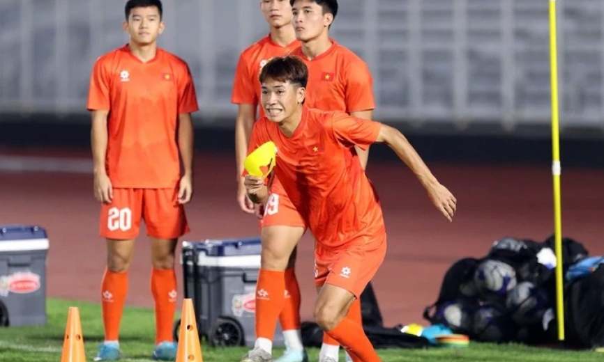 Viện binh của U23 Việt Nam đã đến Indonesia để đấu Lào