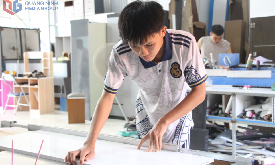 Nguyễn Kính Văn đưa Quảng Ninh thành tỉnh đứng đầu cả nước ở điểm trung bình môn Công nghệ