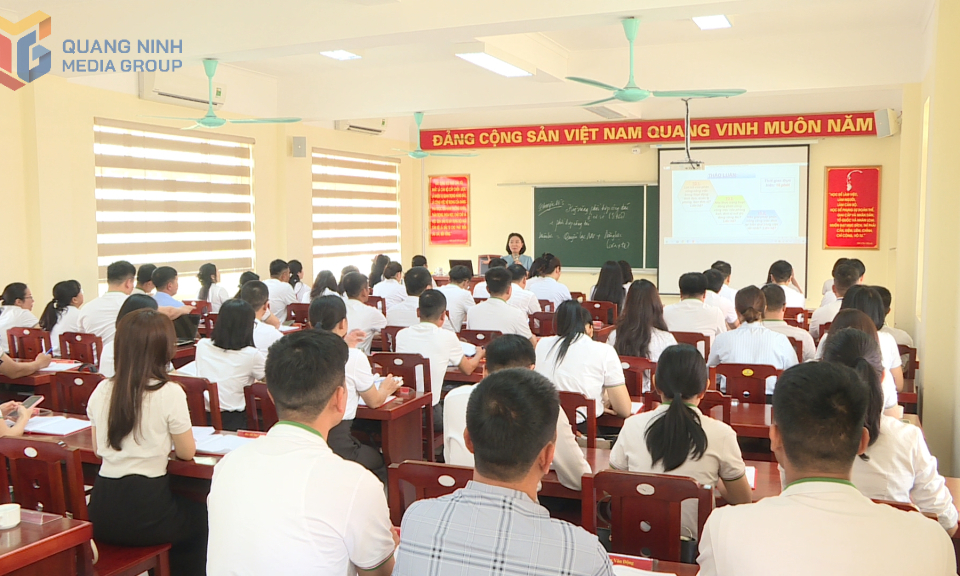 Giải pháp tạo nguồn nhân lực chất lượng cao