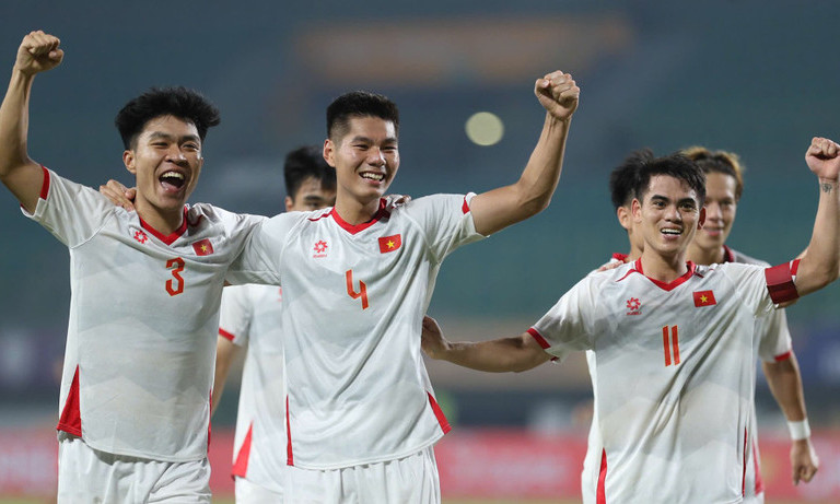 Thắng 3-0 U23 Lào, U23 Việt Nam khởi đầu thuận lợi