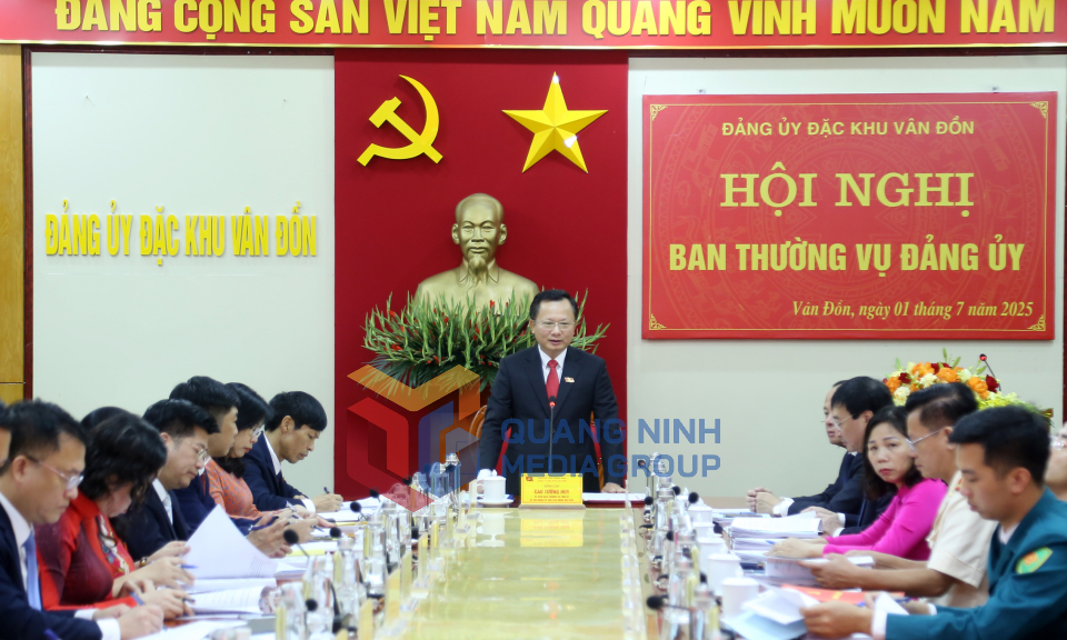 Hội nghị Ban Thường vụ Đảng ủy đặc khu; hội nghị Ban Chấp hành Đảng bộ đặc khu và HĐND đặc khu Vân Đồn tổ chức kỳ họp thứ nhất, nhiệm kỳ 2021-2026