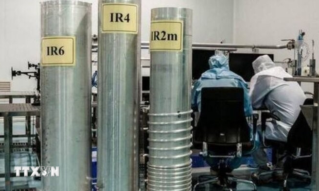 Iran khẳng định không từ bỏ chương trình làm giàu urani - Mỹ cảnh báo khả năng tấn công thêm vào cơ sở hạt nhân Iran