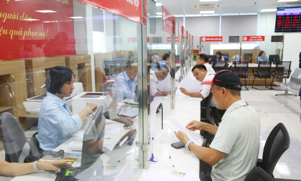 Xây dựng nền hành chính hiện đại, chuyên nghiệp