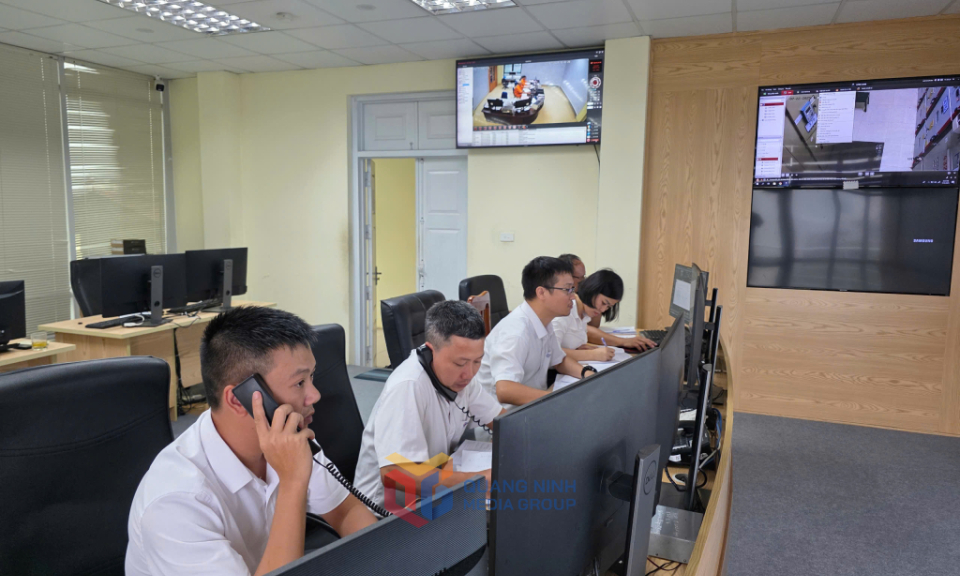 Khẩn trương cung cấp điện trở lại cho gần 34.000 khách hàng bị ảnh hưởng của bão Wipha