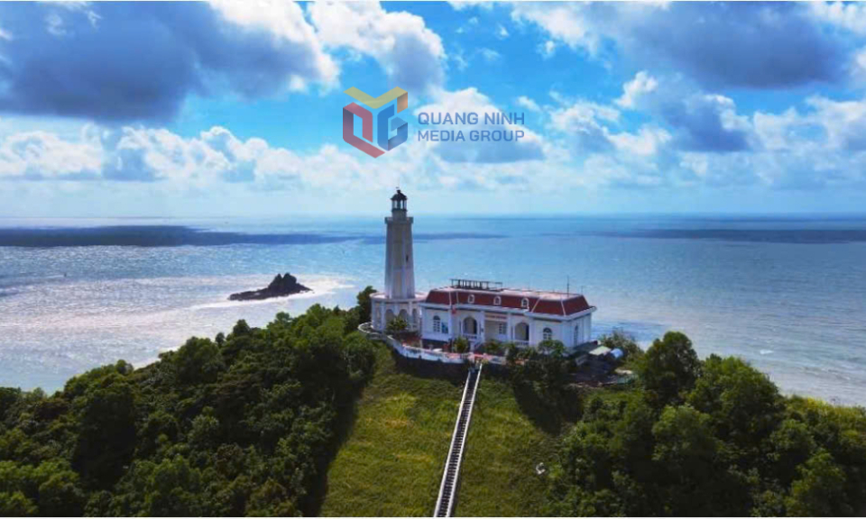 Vinh Thuc aims to become a model “green island free of plastic waste”