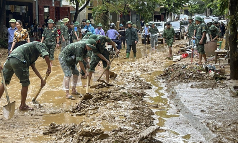 Thủ tướng yêu cầu nhanh chóng khắc phục hậu quả bão số 3 và mưa lũ
