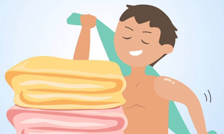 Những nguy cơ tiềm ẩn khi dùng chung khăn tắm