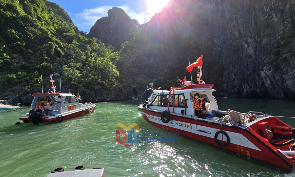 Phát hiện thi thể nam giới trôi dạt trên Vịnh Hạ Long