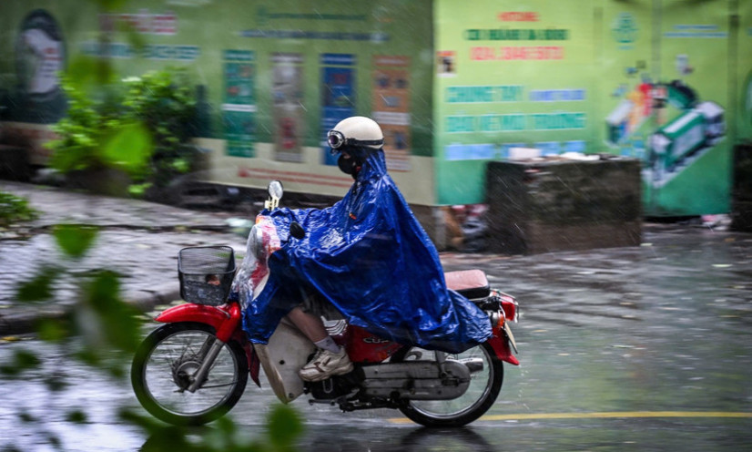 Thời tiết ngày 27/7: Nhiều nơi trên cả nước mưa dông vào chiều tối, ngày nắng
