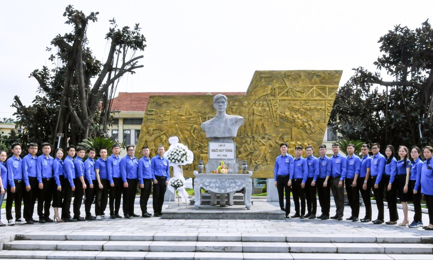 Bài 2: Phát huy truyền thống “Kỷ luật và Đồng tâm”, xây dựng Đảng bộ trong sạch, vững mạnh
