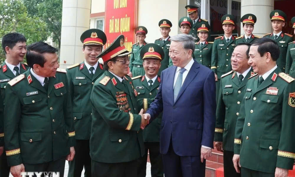 Anh hùng LLVTND Đoàn Sinh Hưởng - Từ khói lửa chiến tranh viết nên câu chuyện hòa bình