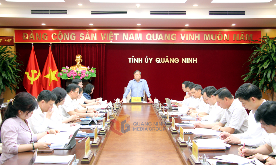 Giao ban Thường trực Tỉnh ủy