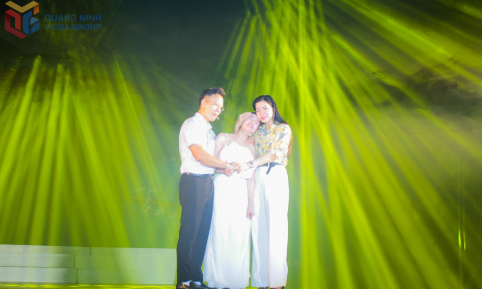 Tổng duyệt 3 chương trình nghệ thuật tuyên truyền phục vụ nhiệm vụ chính trị tại Quảng Ninh