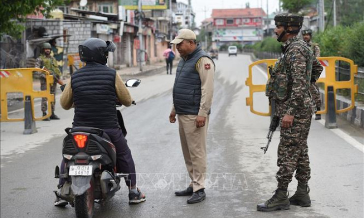 Ấn Độ tiêu diệt 3 phần tử tham gia cuộc tấn công Kashmir