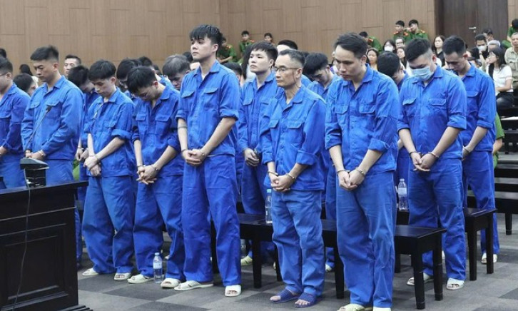 'Ông trùm' nhóm đòi nợ bằng thủ đoạn ghép ảnh khỏa thân lĩnh án hơn 12 năm tù