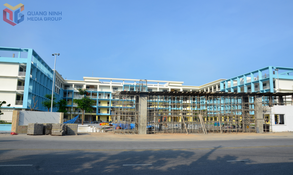Ảnh với chú thích