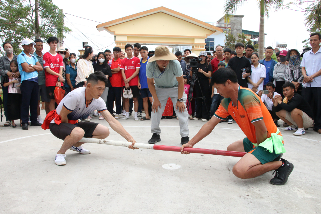 Ảnh với chú thích