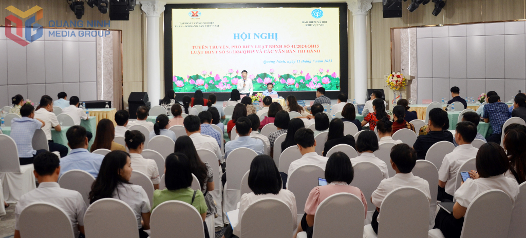 BHXH tỉnh tổ chức hội nghị tuyên truyền, phổ biến Luật BHXH số 41/2024/QH15, Luật BHYT số 52/2024/QH15 và các văn bản thi hành cho các đơn vị, doanh nghiệp thuộc Tập đoàn Công nghiệp Than - Khoáng sản Việt Nam, tháng 7/2025.
