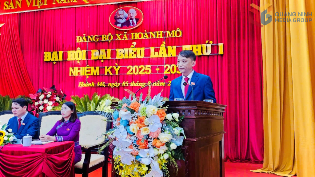 Đại hội đại biểu Đảng bộ xã Hoành Mô lần thứ I với phương châm “Đoàn kết - Dân chủ - Kỷ cương - Đột phá - Phát triển”.