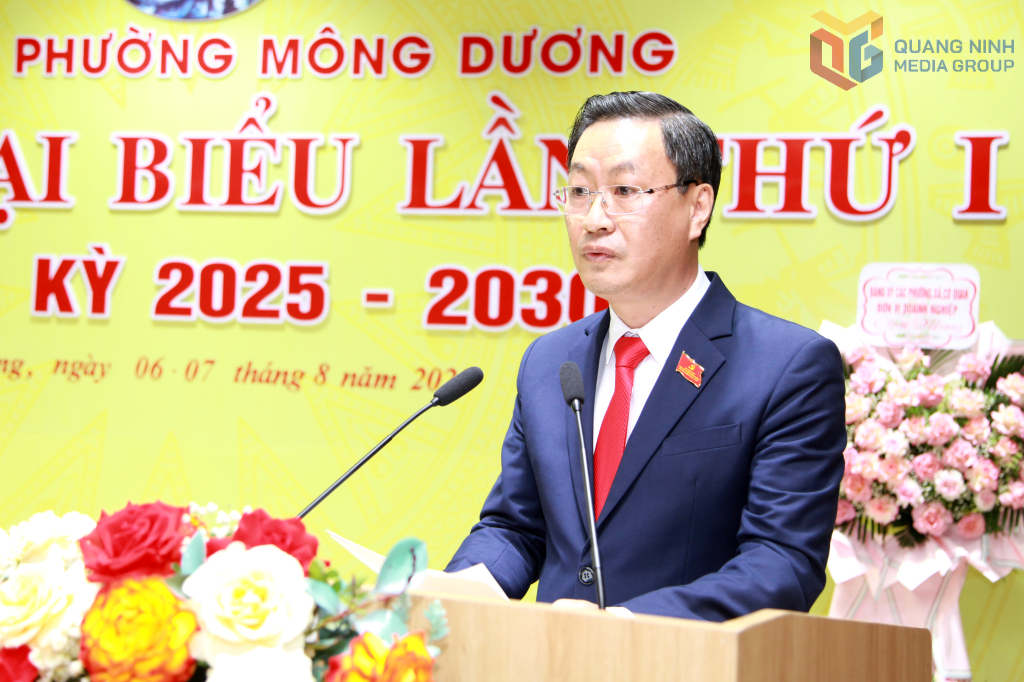 Đồng chí Trần Hoàng Hải, Bí thư Đảng ủy phường Mông Dương, phát biểu tại đại hội.