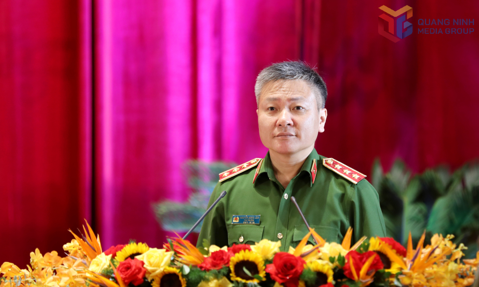 Thượng tướng Nguyễn Ngọc Lâm, Ủy viên BTV Đảng ủy Công an Trung ương, Thứ trưởng Bộ Công an, phát biểu tại Đại hội.