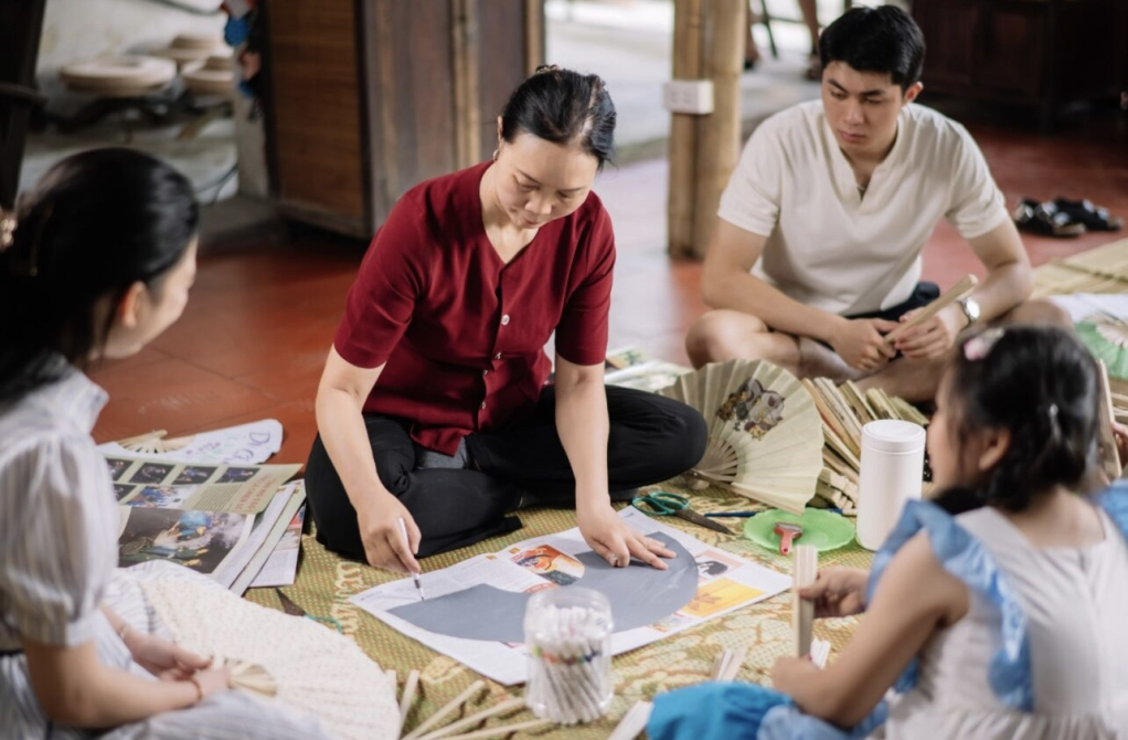 Ảnh với chú thích