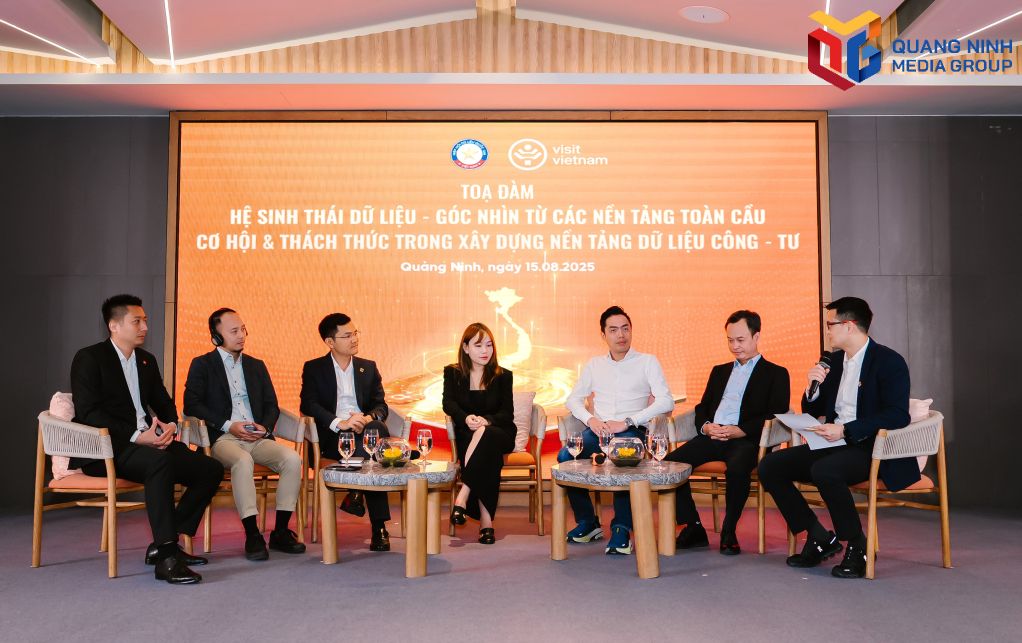 Các đơn vị thảo luận về cơ hội và thách thức trong xây dựng nền tảng dữ liệu công – tư tại Việt Nam.