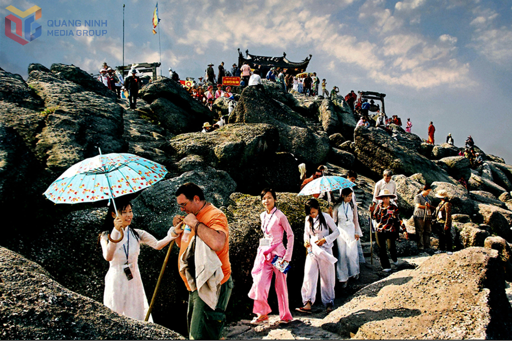 Trảy hội Yên Tử.