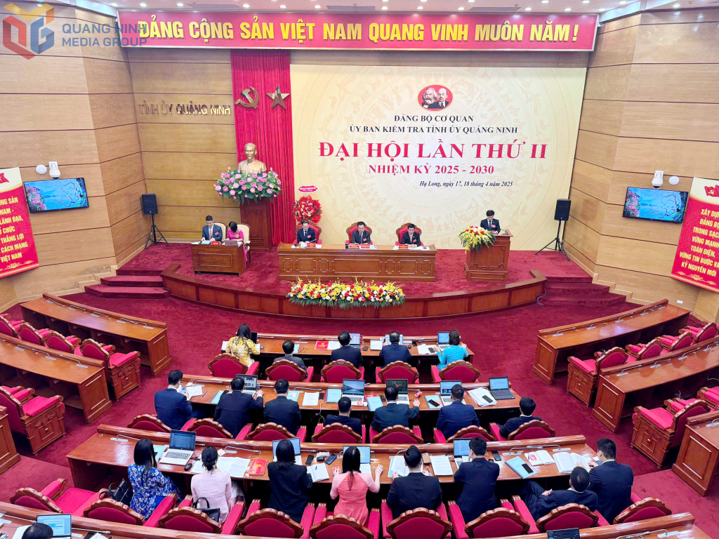Ảnh với chú thích